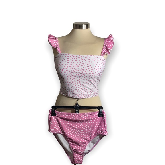 SWIMSUIT - Picture 1 of 2